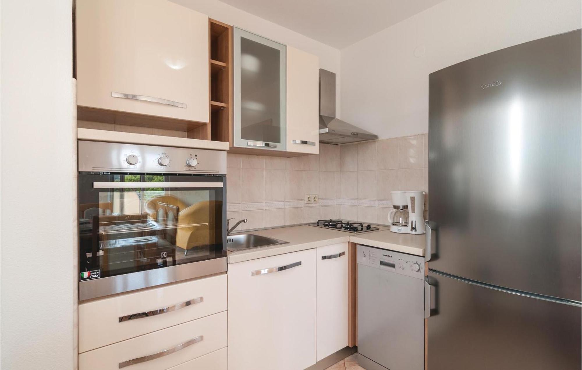 Stunning Apartment In Sevid With Kitchen Dış mekan fotoğraf