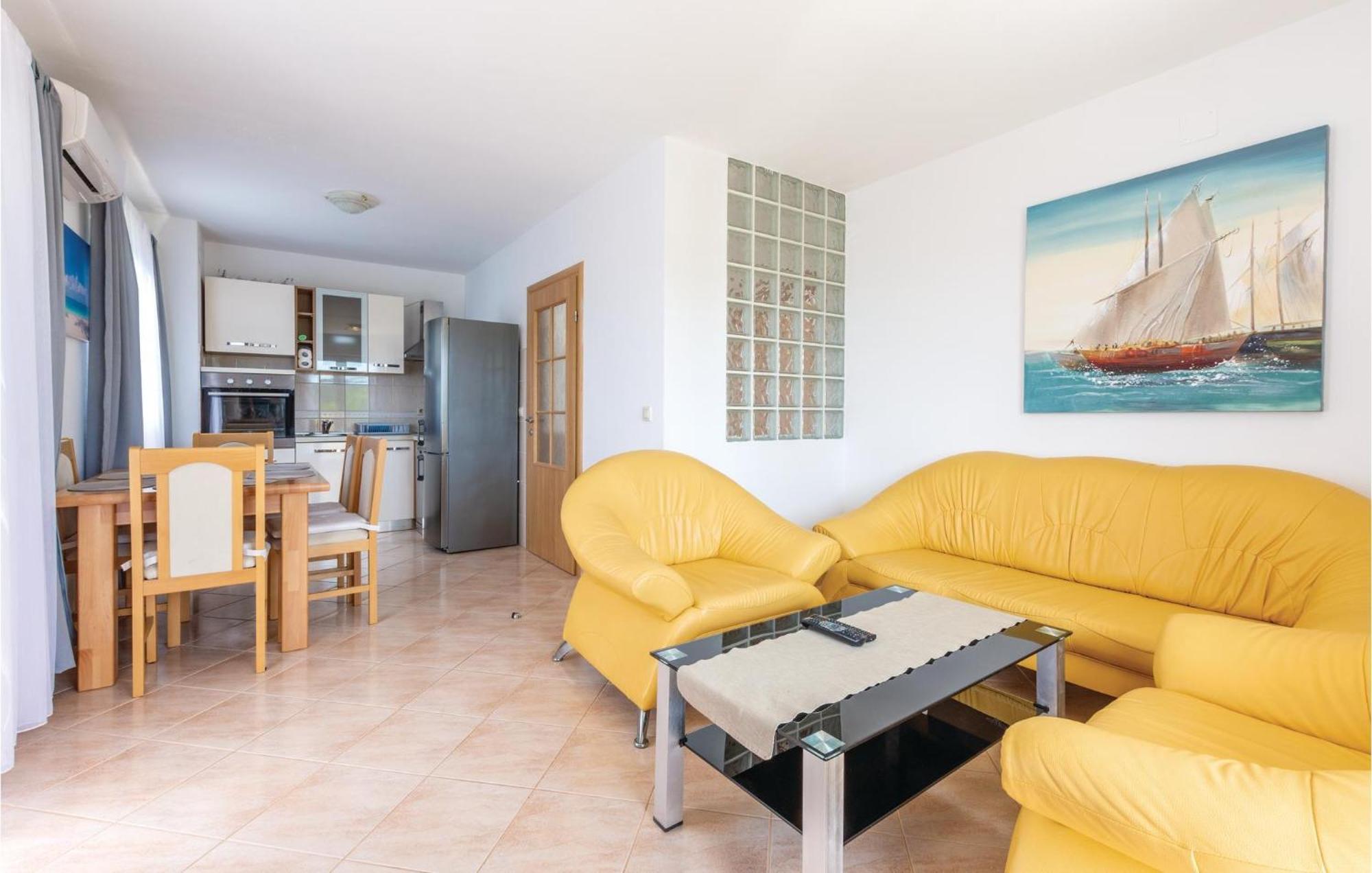 Stunning Apartment In Sevid With Kitchen Dış mekan fotoğraf