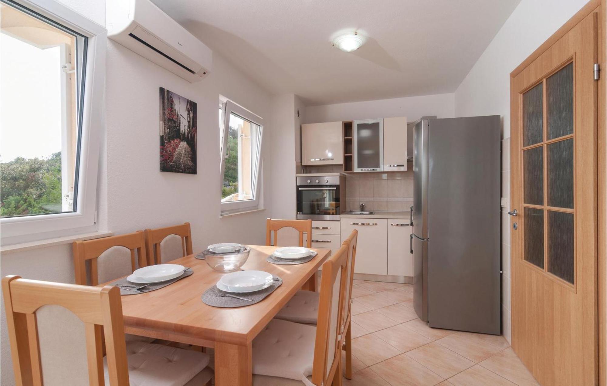 Stunning Apartment In Sevid With Kitchen Dış mekan fotoğraf